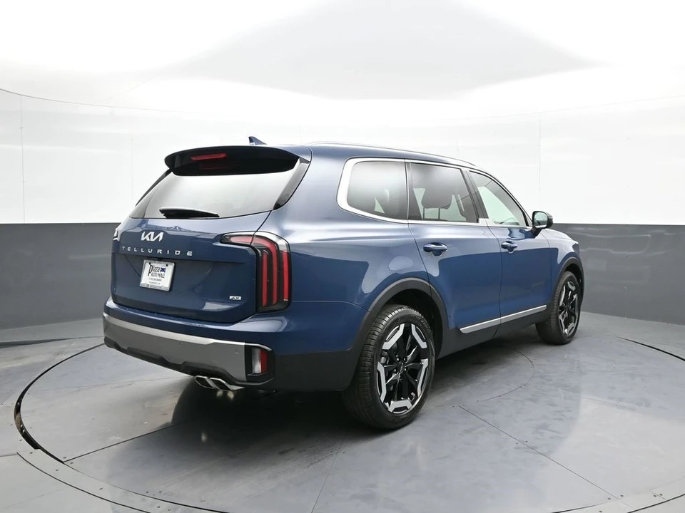 2025 Kia Telluride - Image 6 of 12