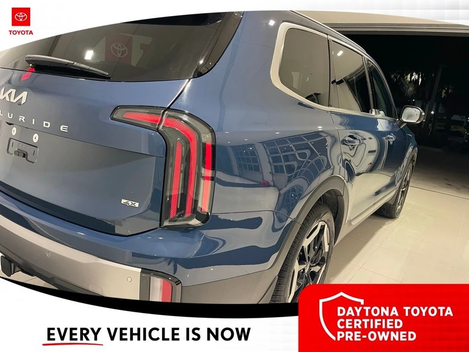 2025 Kia Telluride - Image 8 of 12