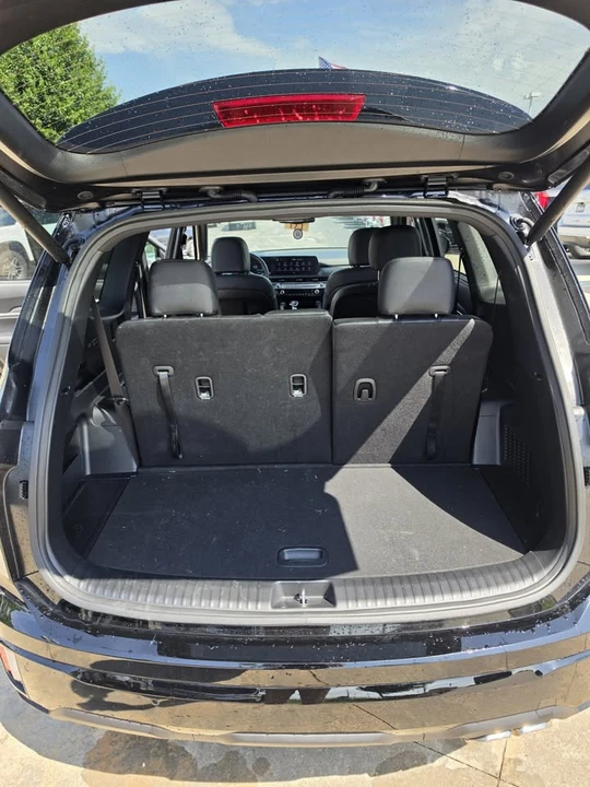 2025 Kia Telluride - Image 14 of 16