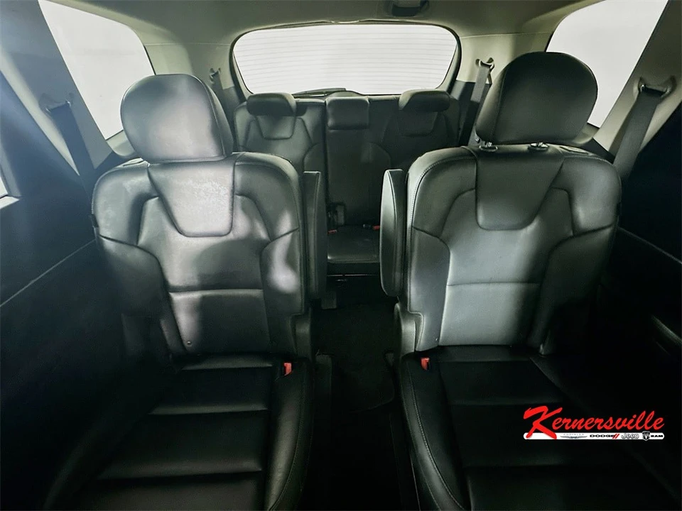 2025 Kia Telluride - Image 13 of 21