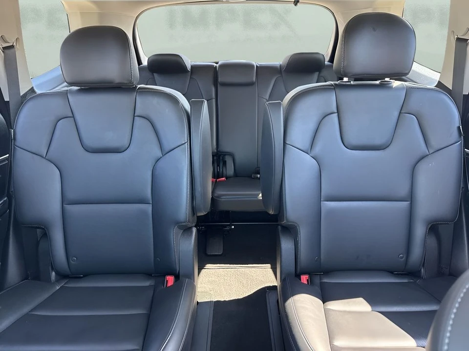 2025 Kia Telluride - Image 12 of 21
