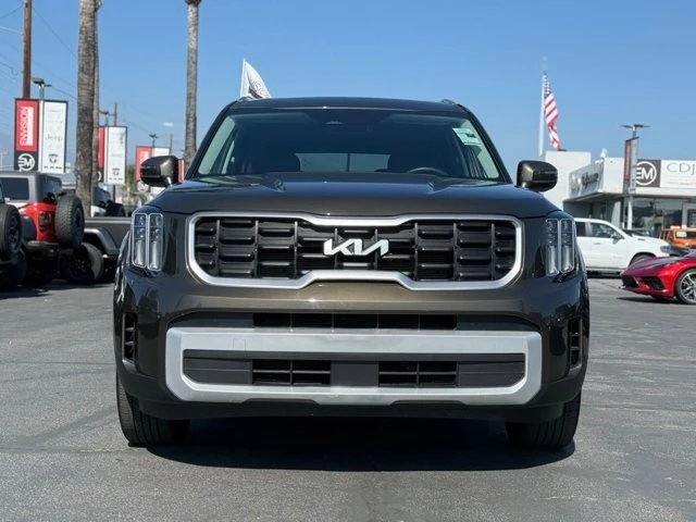 2025 Kia Telluride - Image 3 of 12