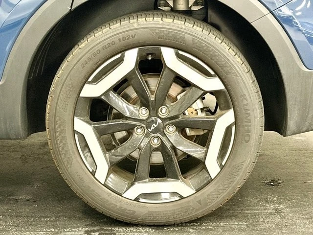 2025 Kia Telluride - Image 16 of 21