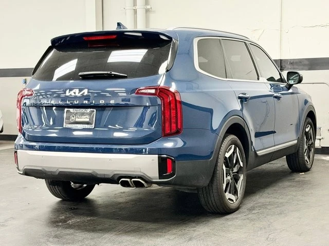 2025 Kia Telluride - Image 12 of 21