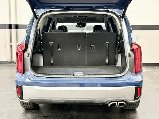 2025 Kia Telluride - Image 14 of 21