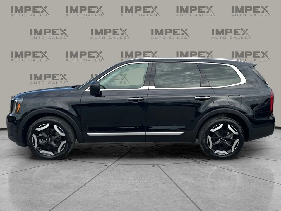 2025 Kia Telluride - Image 2 of 21