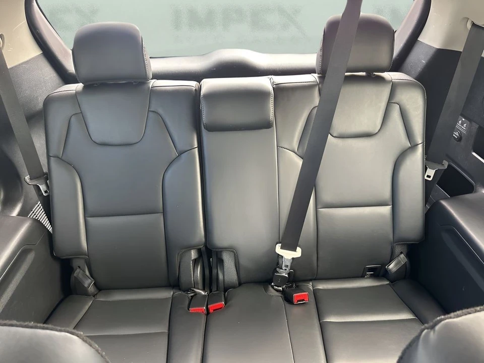 2025 Kia Telluride - Image 13 of 21
