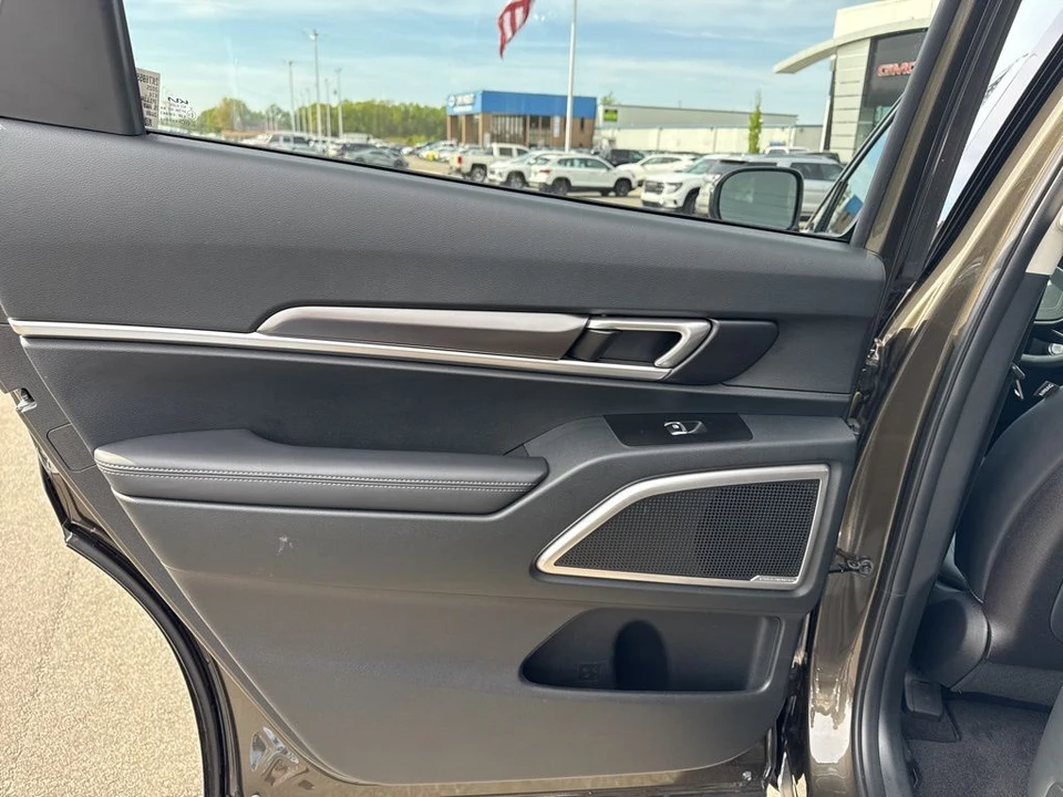 2025 Kia Telluride - Image 31 of 31