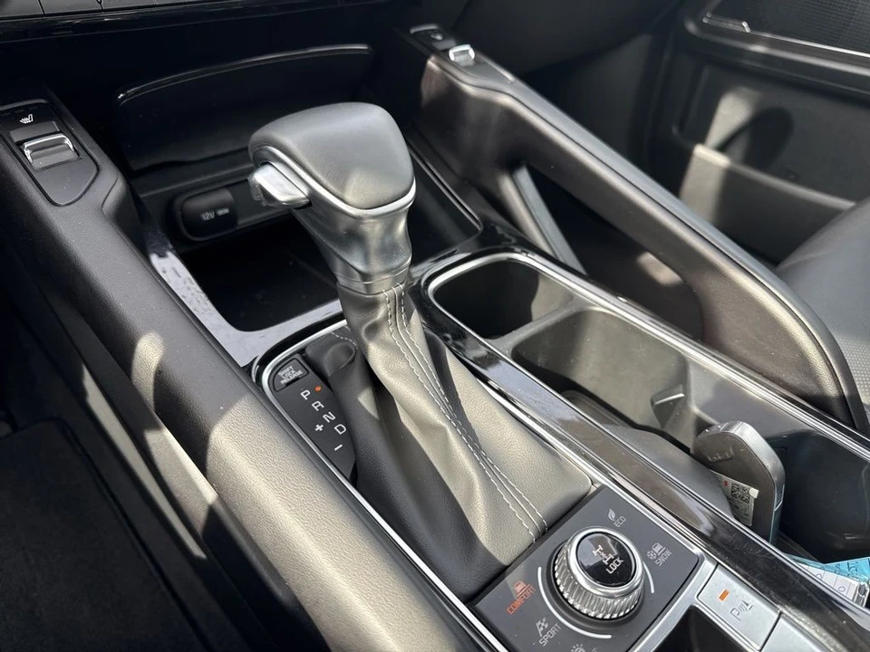 2025 Kia Telluride - Image 20 of 31