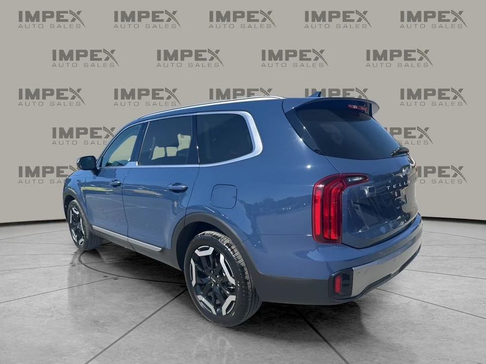 2025 Kia Telluride - Image 3 of 12