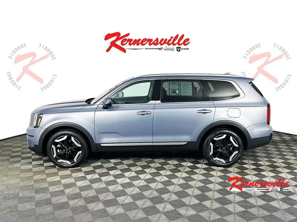 2025 Kia Telluride - Image 4 of 21