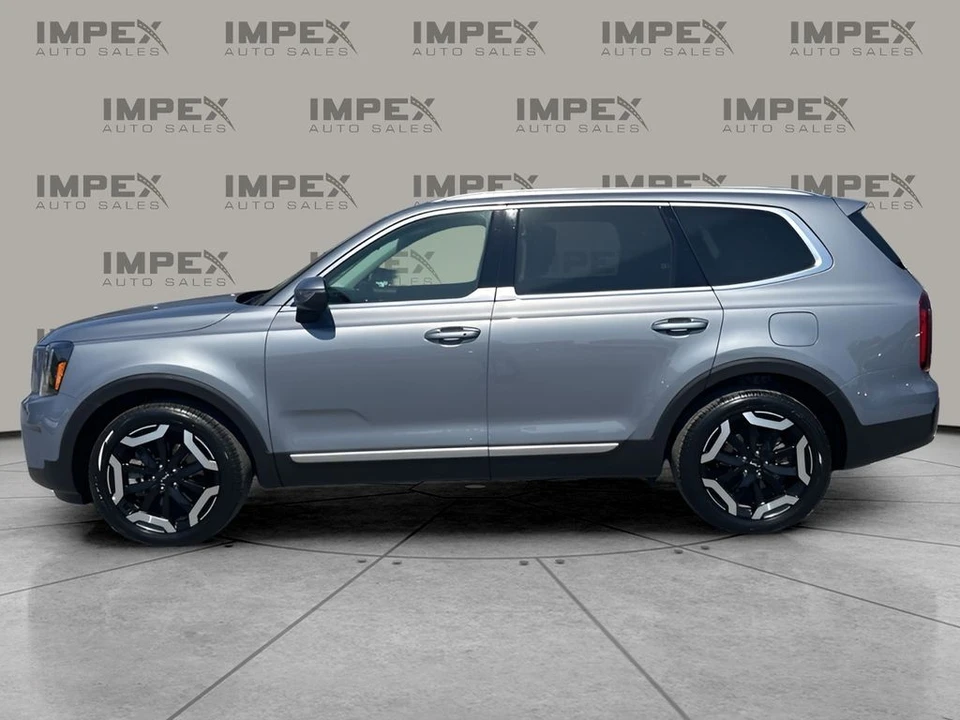 2025 Kia Telluride - Image 2 of 12