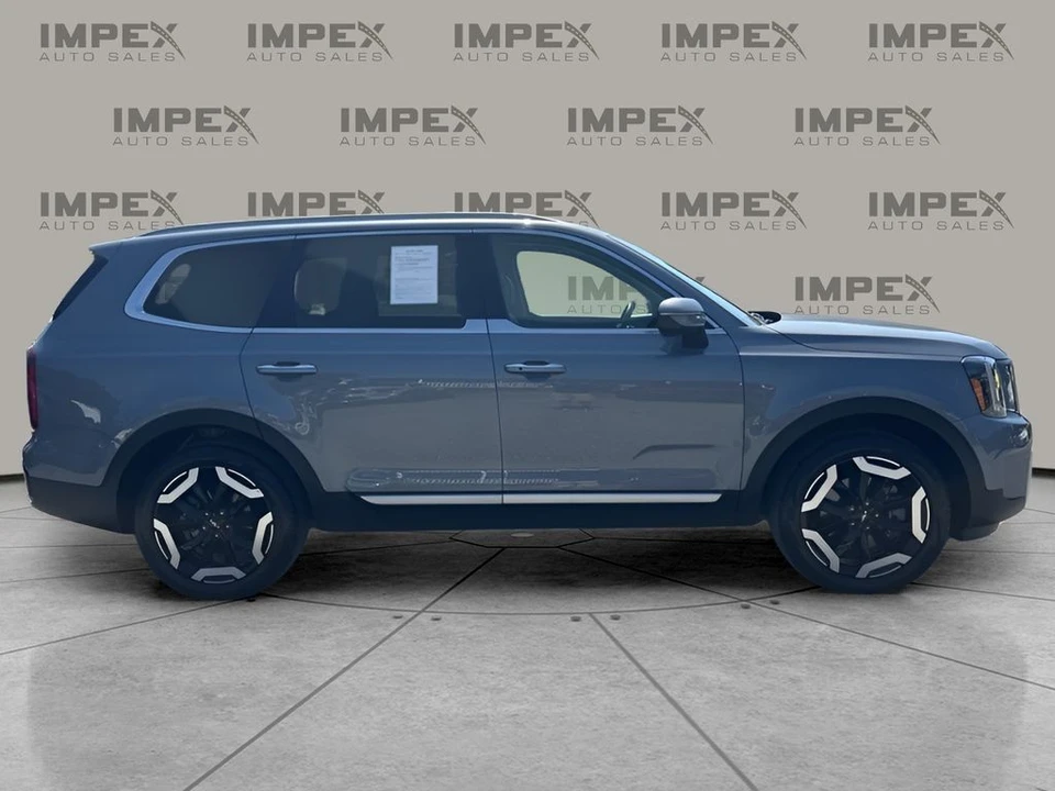 2025 Kia Telluride - Image 6 of 12