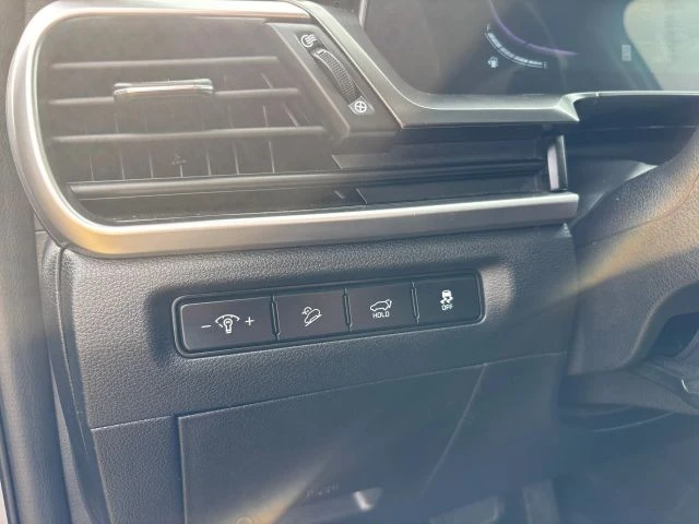 2025 Kia Telluride - Image 20 of 21