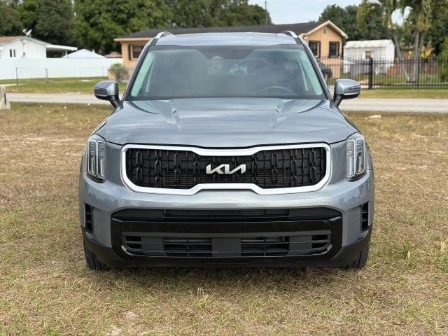 2025 Kia Telluride - Image 2 of 21
