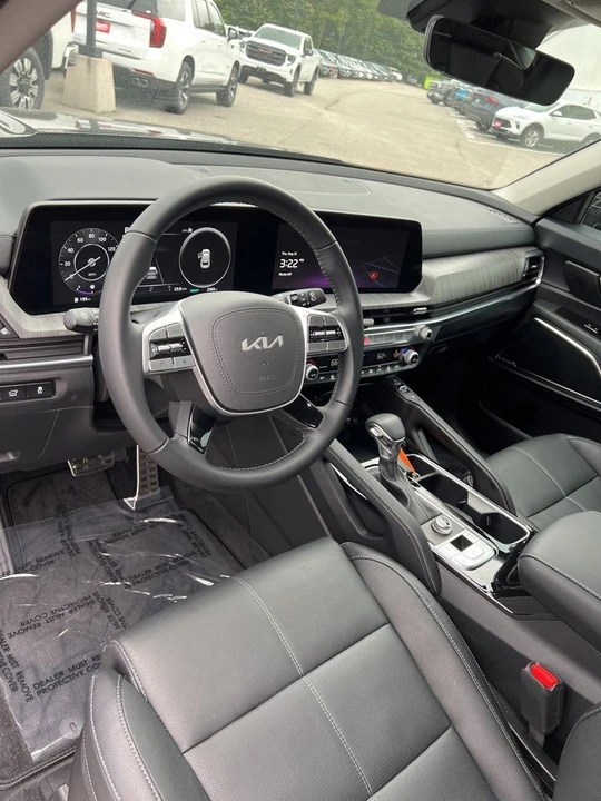 2025 Kia Telluride - Image 12 of 12
