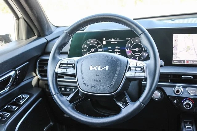 2025 Kia Telluride - Image 16 of 21