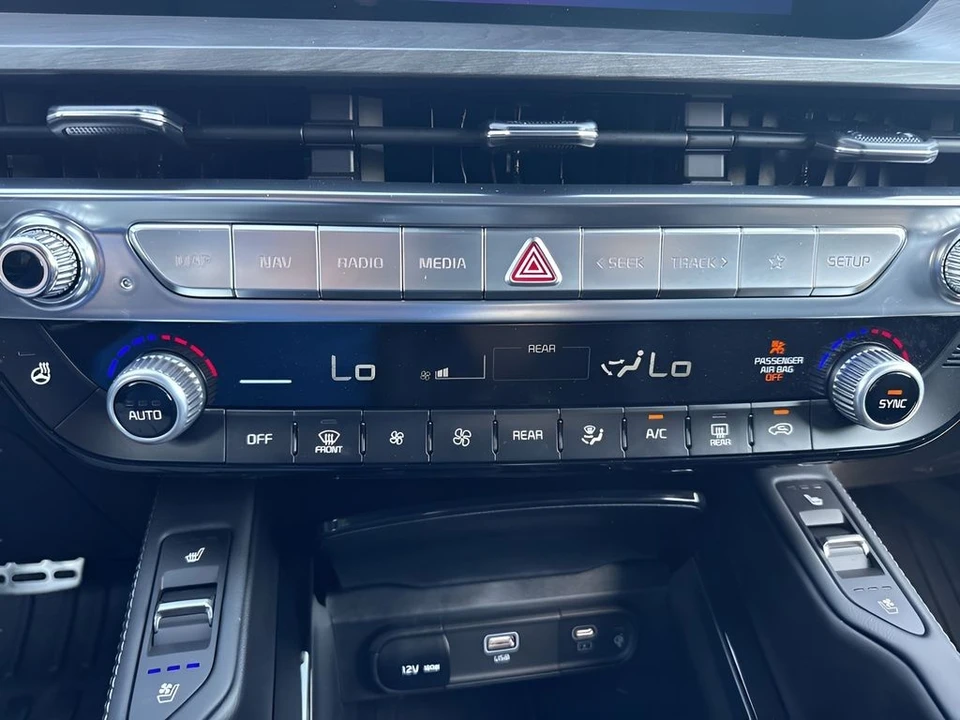 2025 Kia Telluride - Image 20 of 21