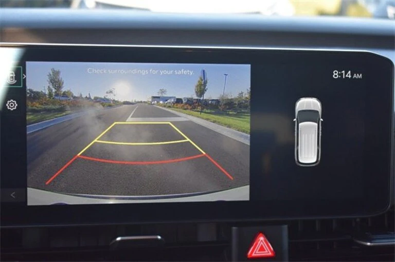 2025 Kia Carnival - Image 13 of 20