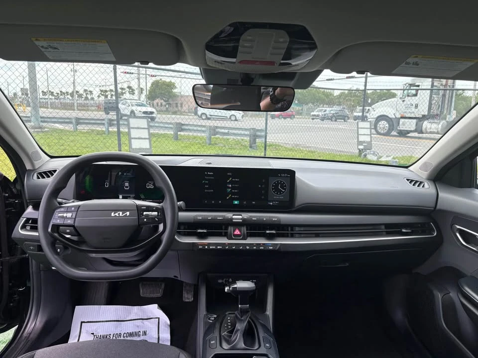 2025 Kia K4 - Image 12 of 12