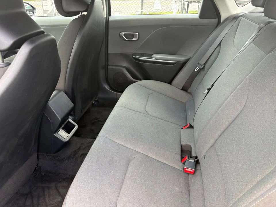 2025 Kia K4 - Image 11 of 12