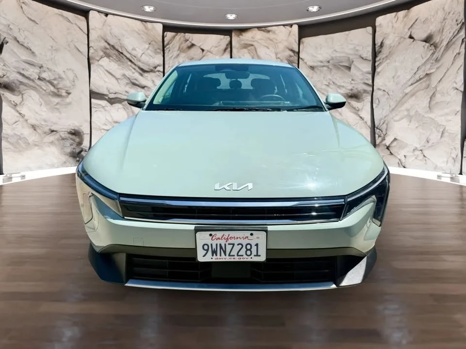 2025 Kia K4 - Image 4 of 10