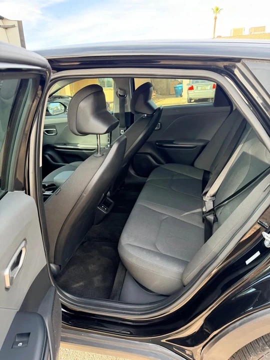 2025 Kia K4 - Image 8 of 12