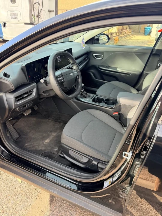 2025 Kia K4 - Image 7 of 12