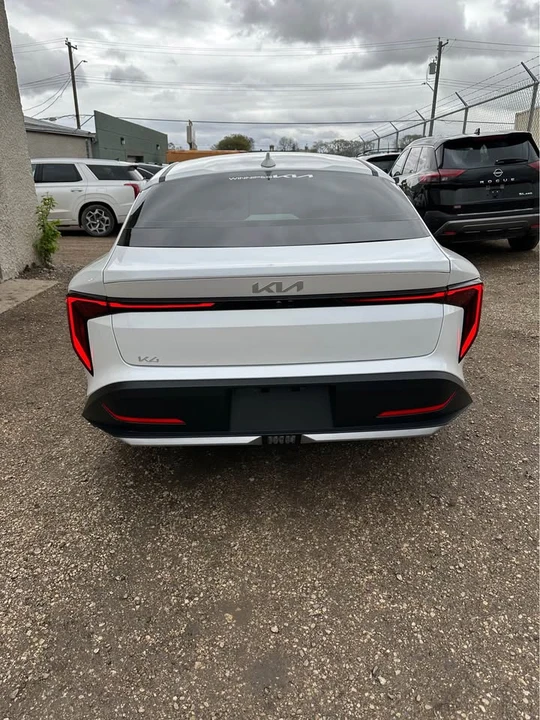 2025 Kia K4 - Image 4 of 19