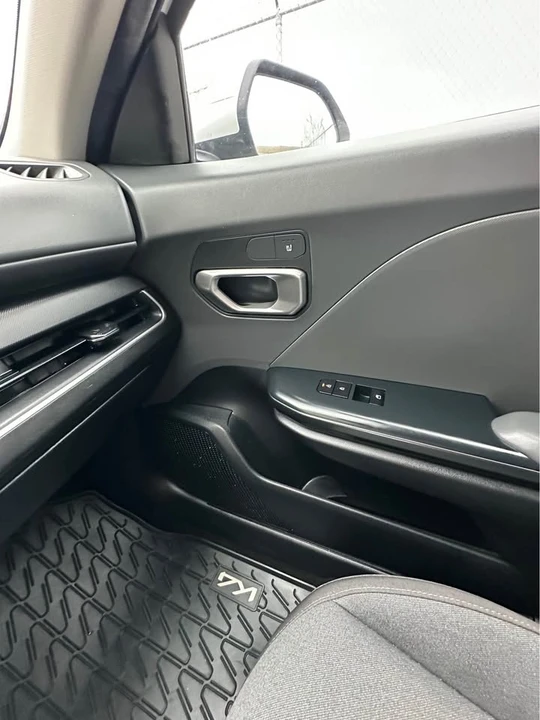 2025 Kia K4 - Image 15 of 19