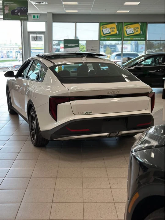 2025 Kia K4 - Image 2 of 9