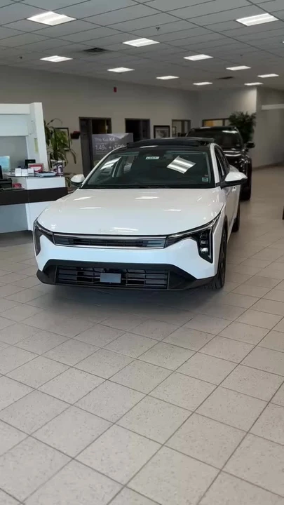 2025 Kia K4 - Image 9 of 9