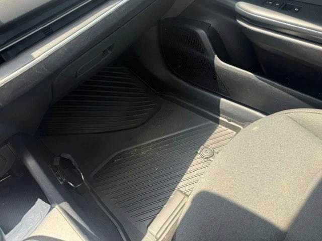 2025 Kia K4 - Image 15 of 18