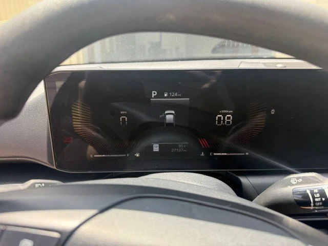 2025 Kia K4 - Image 14 of 18