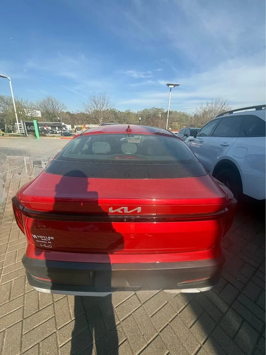 2025 Kia K4 - Image 4 of 8