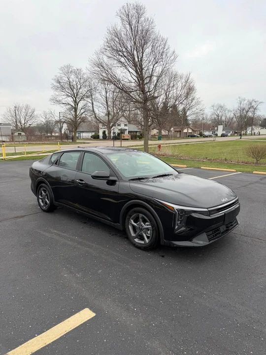 2025 Kia K4 - Image 8 of 18