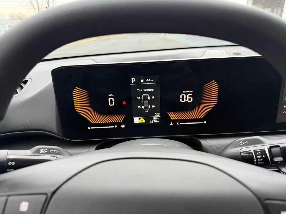 2025 Kia K4 - Image 15 of 18