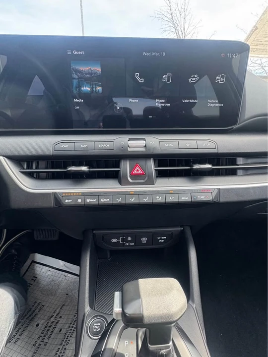2025 Kia K4 - Image 11 of 15
