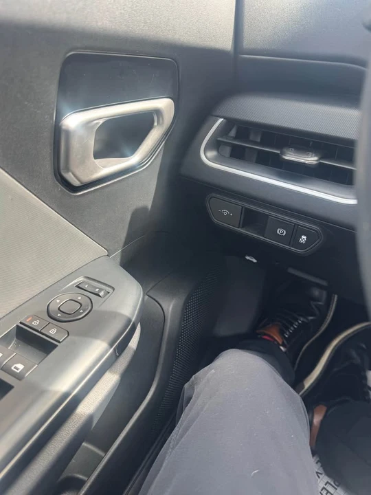 2025 Kia K4 - Image 13 of 15