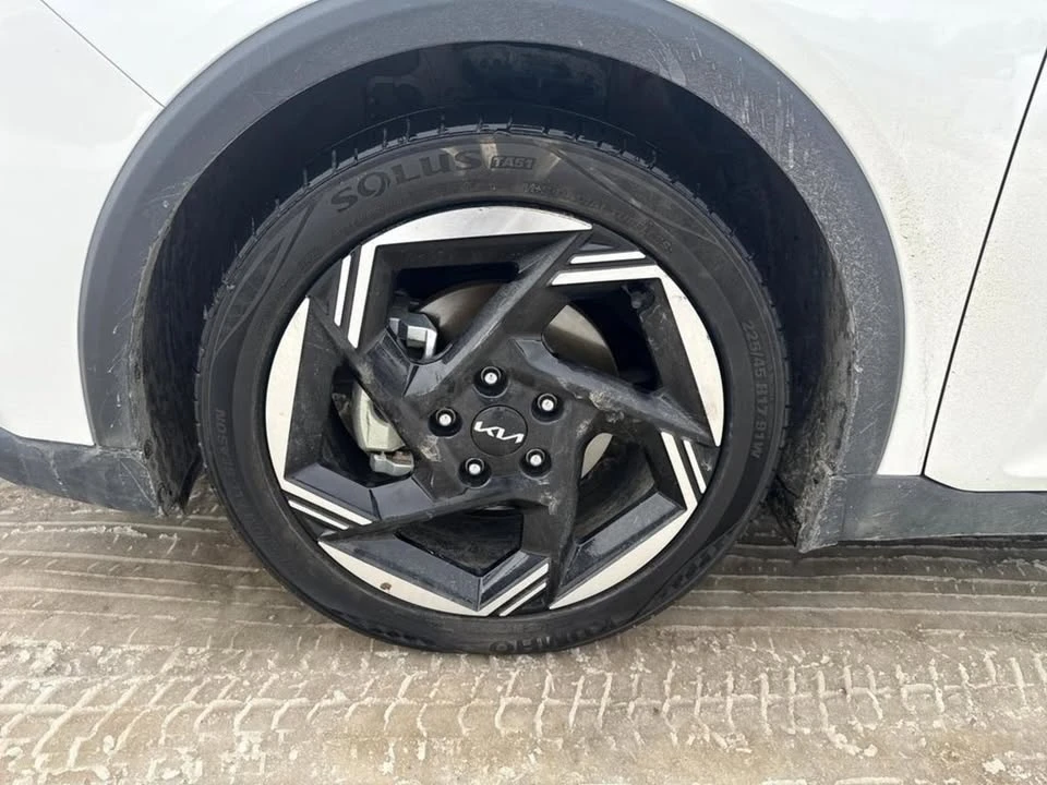 2025 Kia K4 - Image 6 of 20