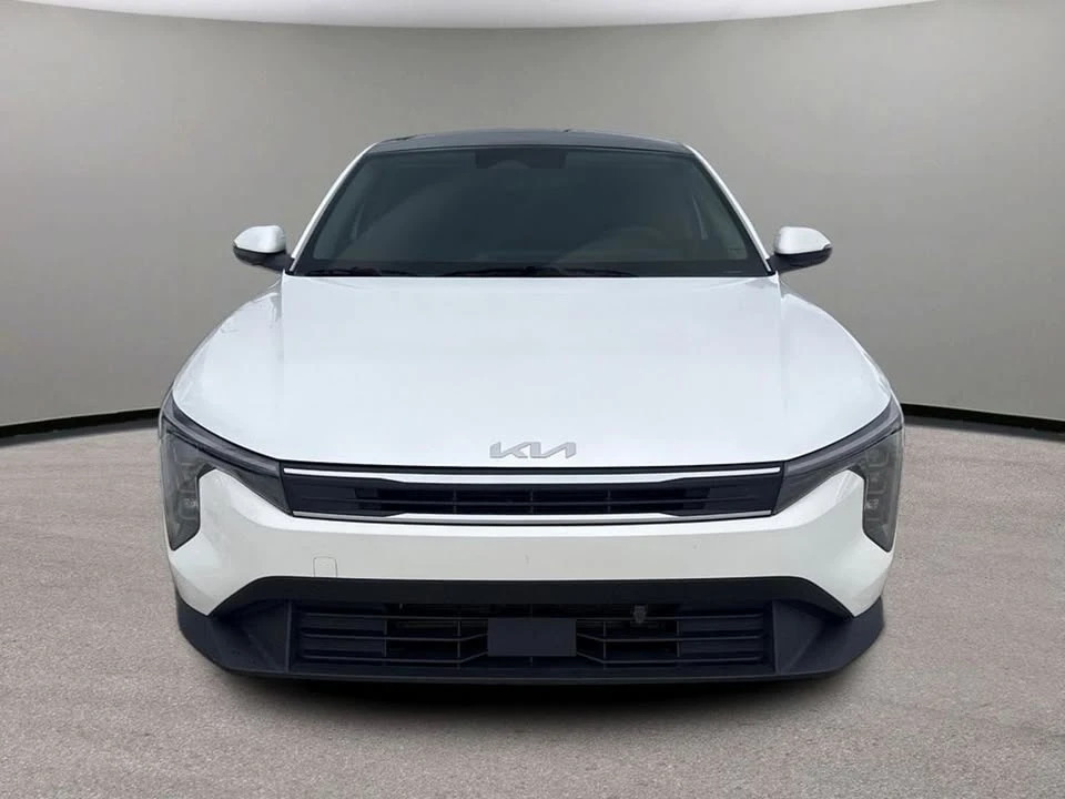2025 Kia K4 - Image 2 of 20