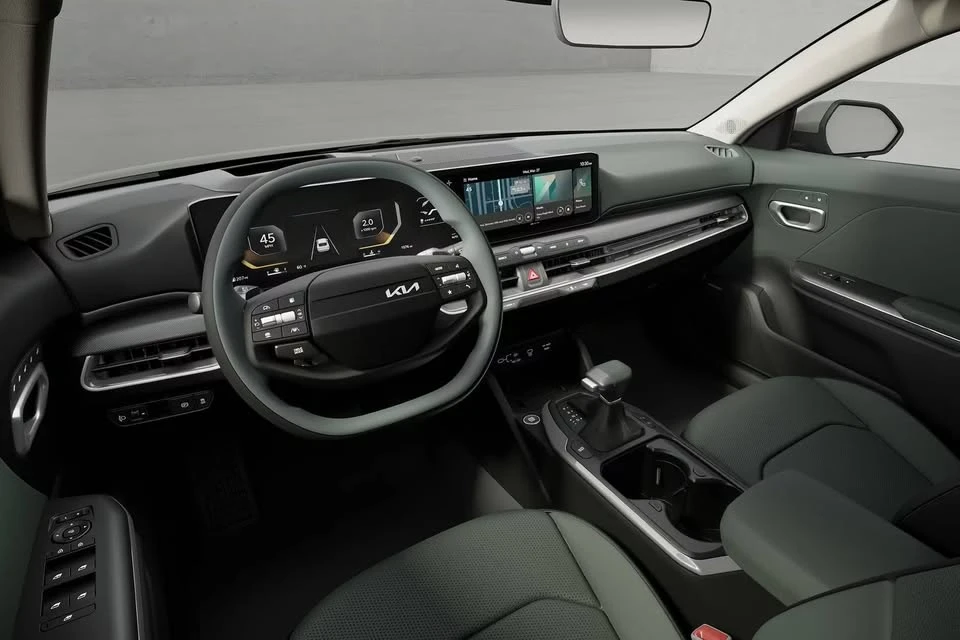 2025 Kia K4 - Image 2 of 5