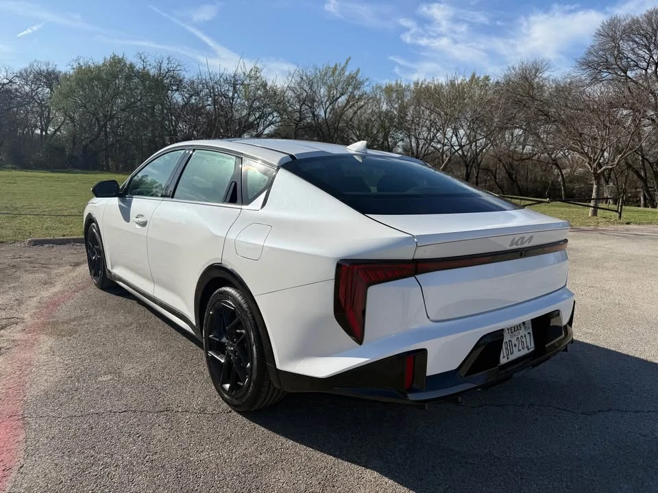 2025 Kia K4 - Image 5 of 11