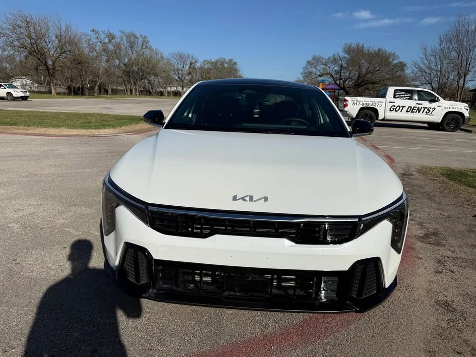 2025 Kia K4 - Image 2 of 11