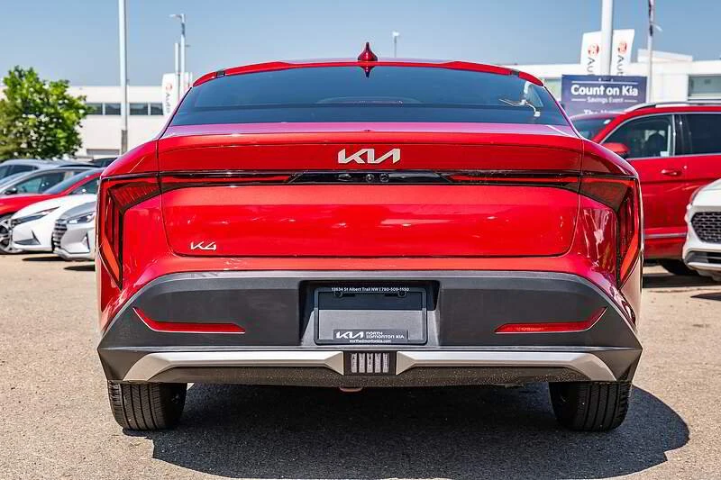 2025 Kia K4 - Image 2 of 13