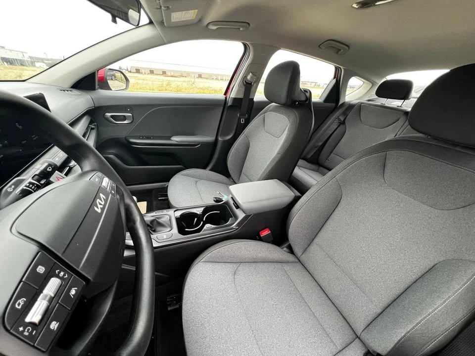 2025 Kia K4 - Image 17 of 20