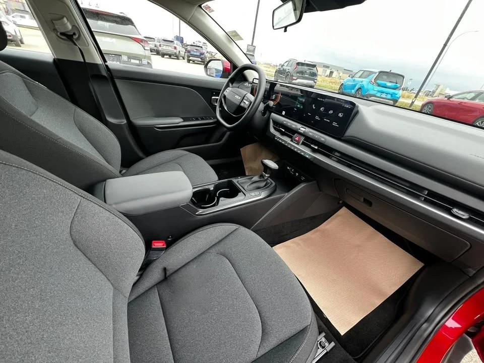 2025 Kia K4 - Image 19 of 20