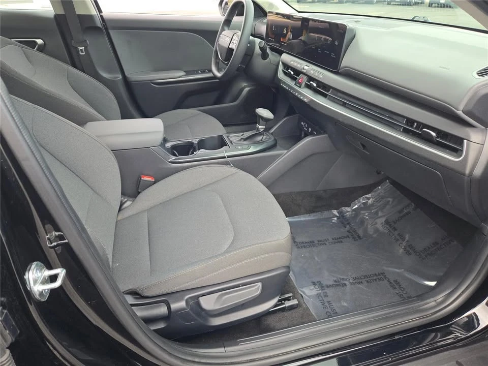 2025 Kia K4 - Image 6 of 20
