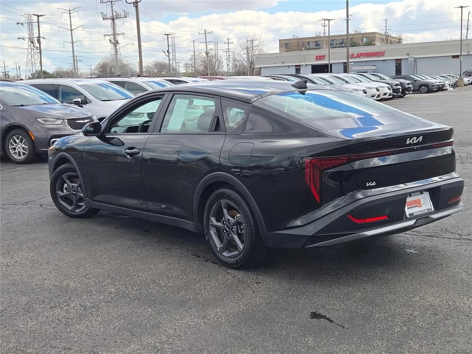 2025 Kia K4 - Image 15 of 20