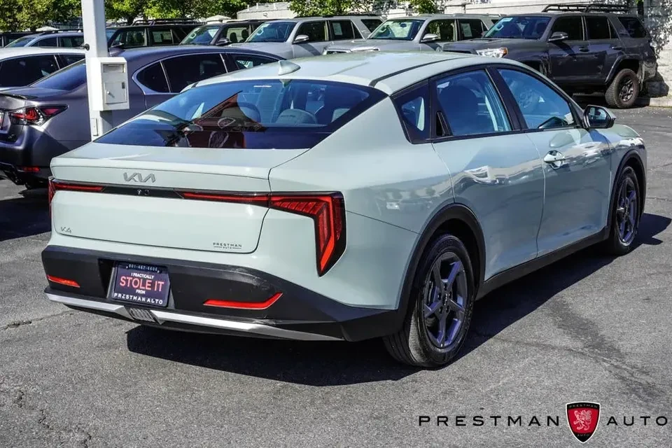 2025 Kia K4 - Image 14 of 14